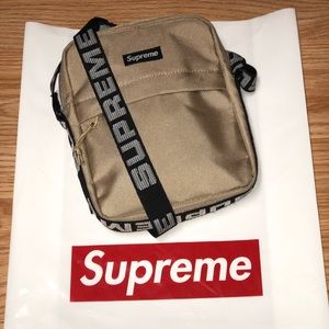 Supreme shoulder bag